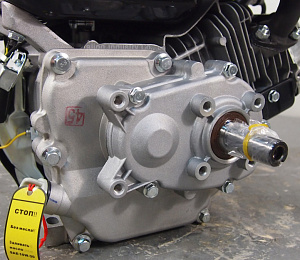 Двигатель LIFAN  8,0 л.с. KP230-L (200) (вал d20 мм) с редуктором 1:2
